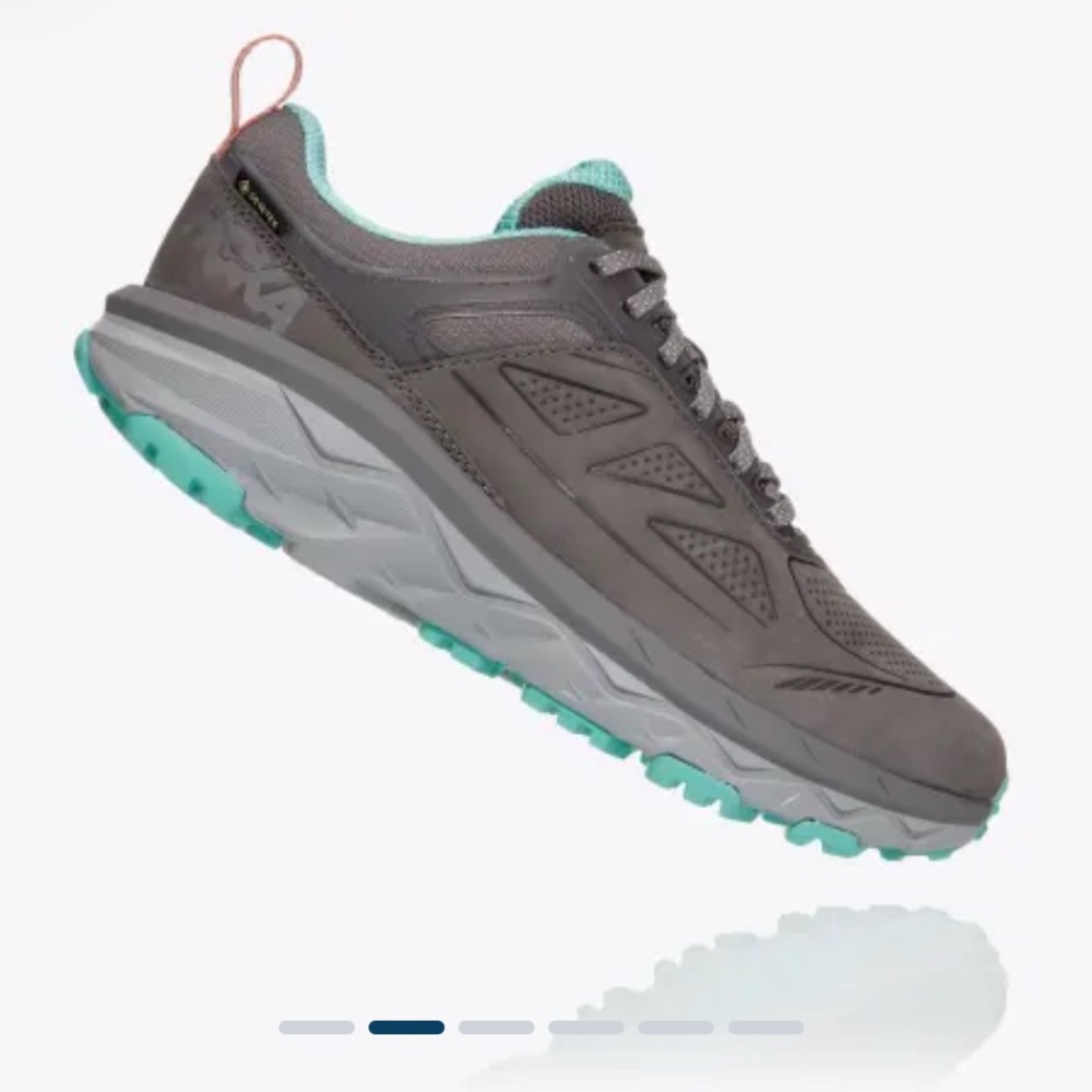 Hoka One One Womens Bondi 8 Sneakers Running Athletic Shoes Gray Size 9.5